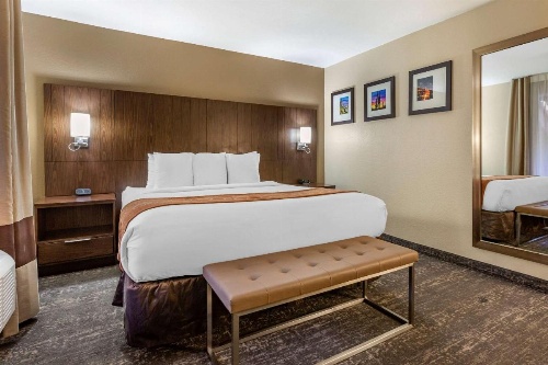 Comfort Suites At Sabino Canyon image 29
